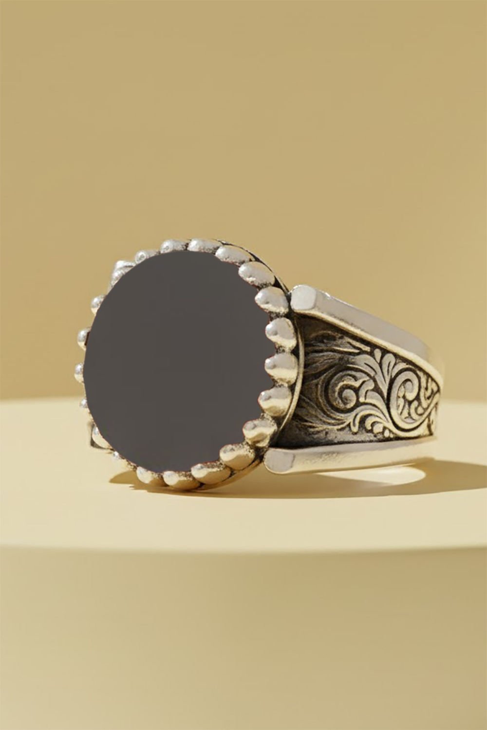 Oniks Taşlı Payidar Model Gümüş Yüzük