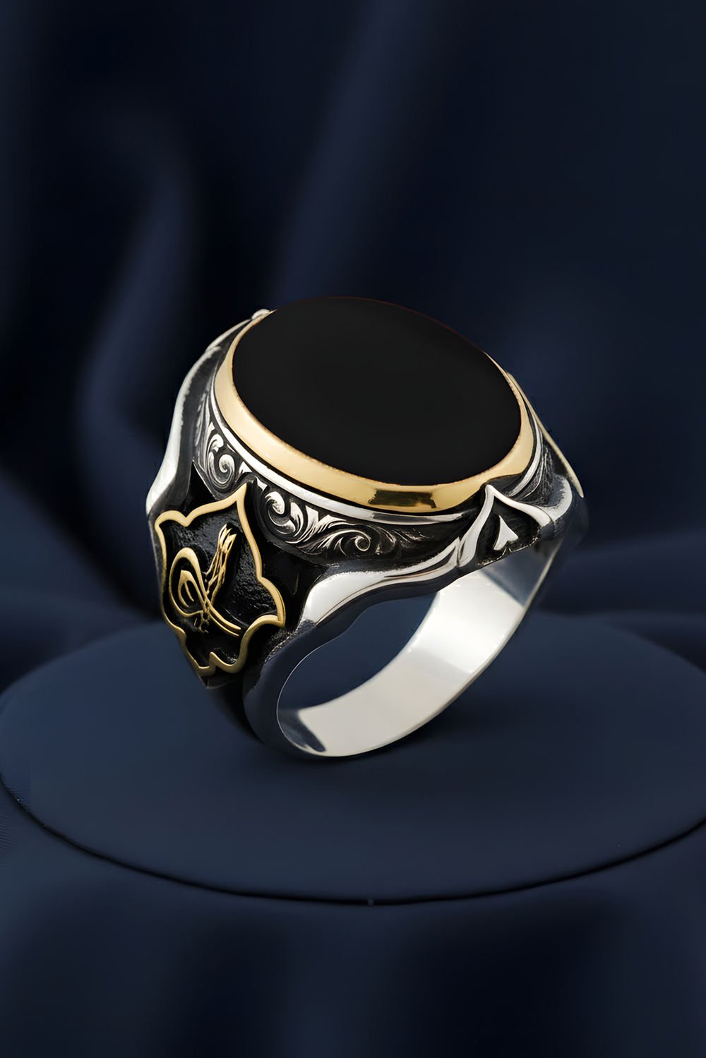 Küçük Boy Zambak Model Oniks Taşlı Gümüş Yüzük