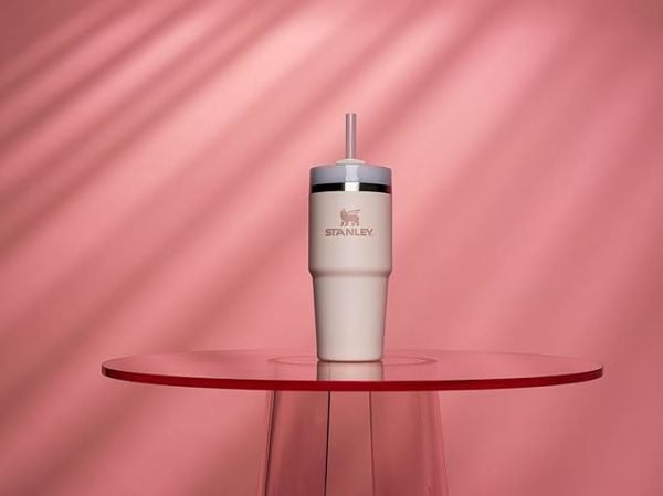 Stanley The Quencher H2.O FlowState Pipetli Termos Bardak 0,41 Pudra