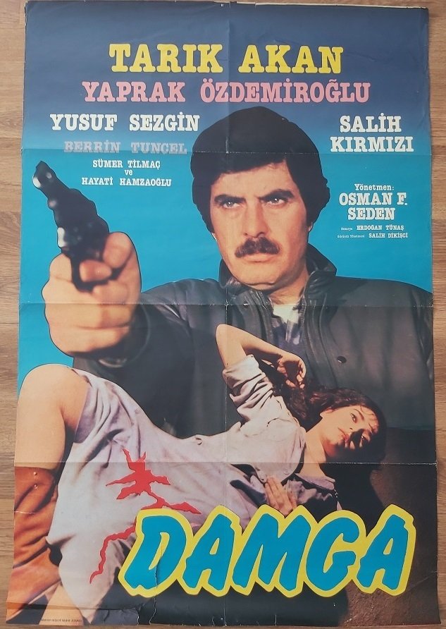 Tarık Akan - Yaprak Özdemiroğlu - Damga - Film Afişi