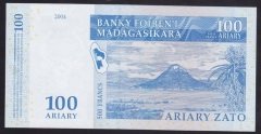 MADAGASKAR 100 ARİARY 2004 ÇİL (A)