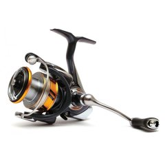 Daiwa Regal 18 LT 2500 DXH Olta Makinesi