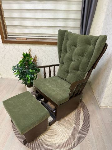Asedia Mama Puflu Ceviz Yeşil Minderli Sallanan Sandalye