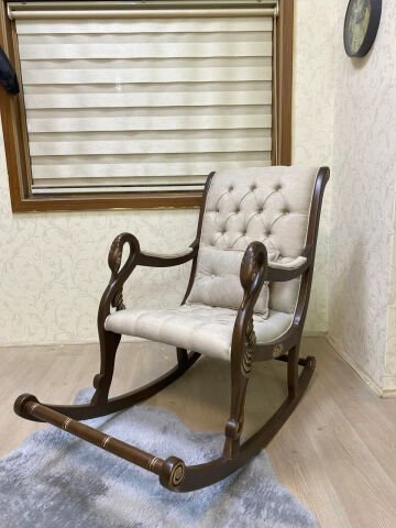 Asedia Vintage Kuğu Ceviz Krem El Oyması Ahşap Sallanan Sandalye Dinlenme Koltuğu Berjer