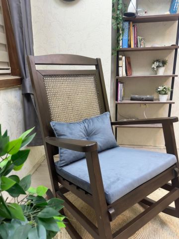 Asedia Veranda Ceviz Antrasit Minderli Hasırlı Sallanan Sandalye Hazeranlı Dinlenme Koltuğu