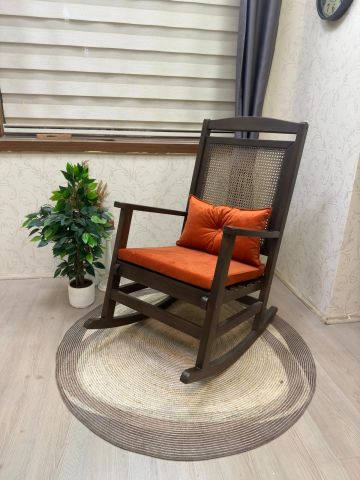 Asedia Veranda Ceviz Turuncu Minderli Hasırlı Sallanan Sandalye Hazeranlı Dinlenme Koltuğu