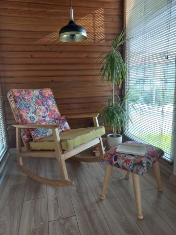Asedia İskandinav Naturel Retro Minderli Puflu Sallanan Sandalye Dinlenme Koltuğu