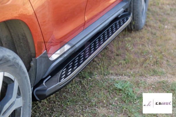 SHINING BLACK YAN BASAMAK