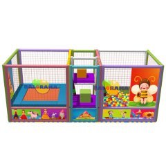 Kale Trambolinli Top Havuzu Softplay Oyun Parkı 5x2x2m