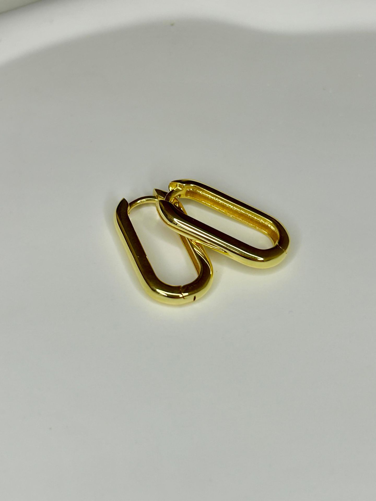 925 Ayar Gümüş Oval Küpe
