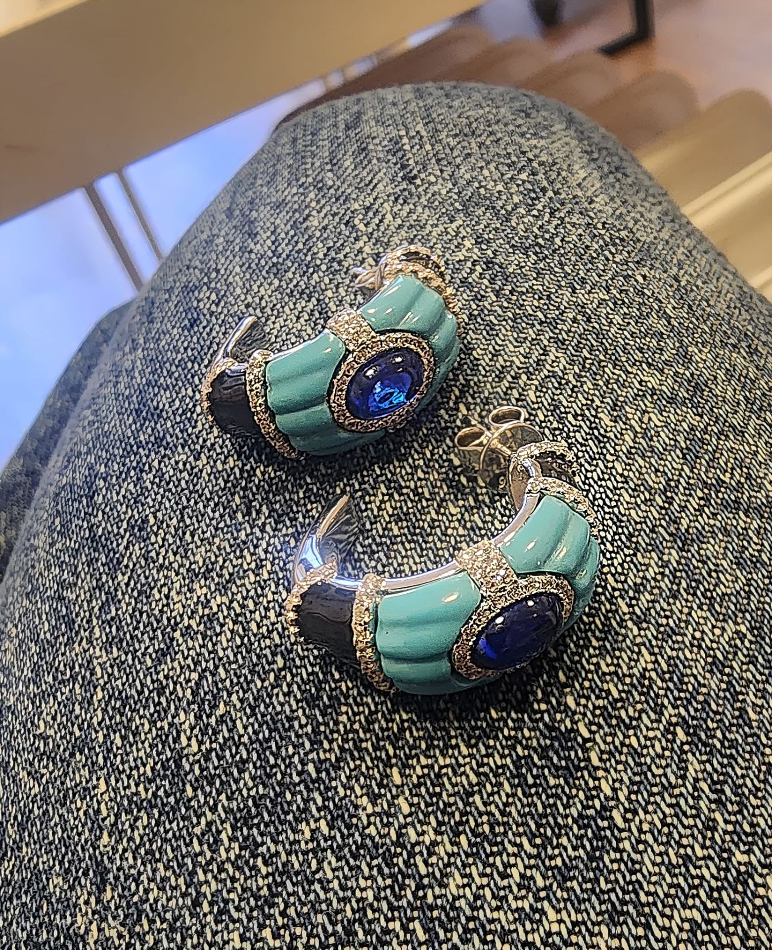 Mavi Lapis Taşlı İthal Küpe
