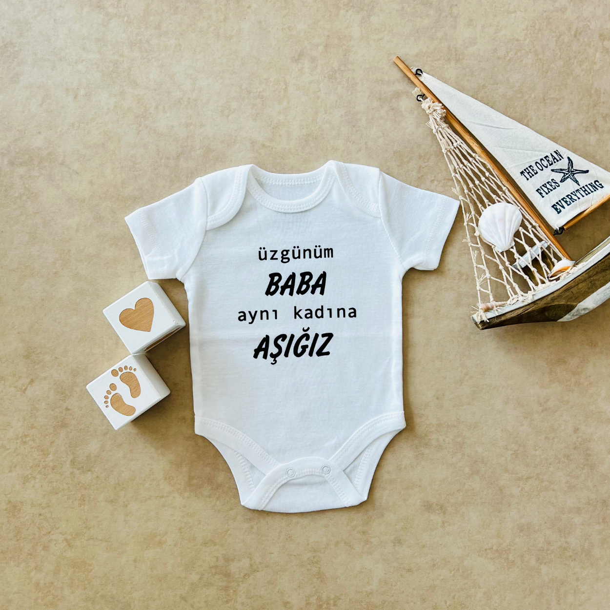 Üzgünüm Baba Aynı Kadına Aşığız - Özel Tasarım Bebek Body/Zıbın Baby Bodysuit