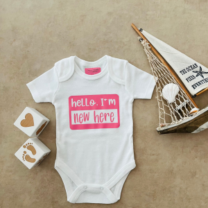 Hello I'm New Here (Pembe) - Özel Tasarım Bebek Body/Zıbın Baby Bodysuit