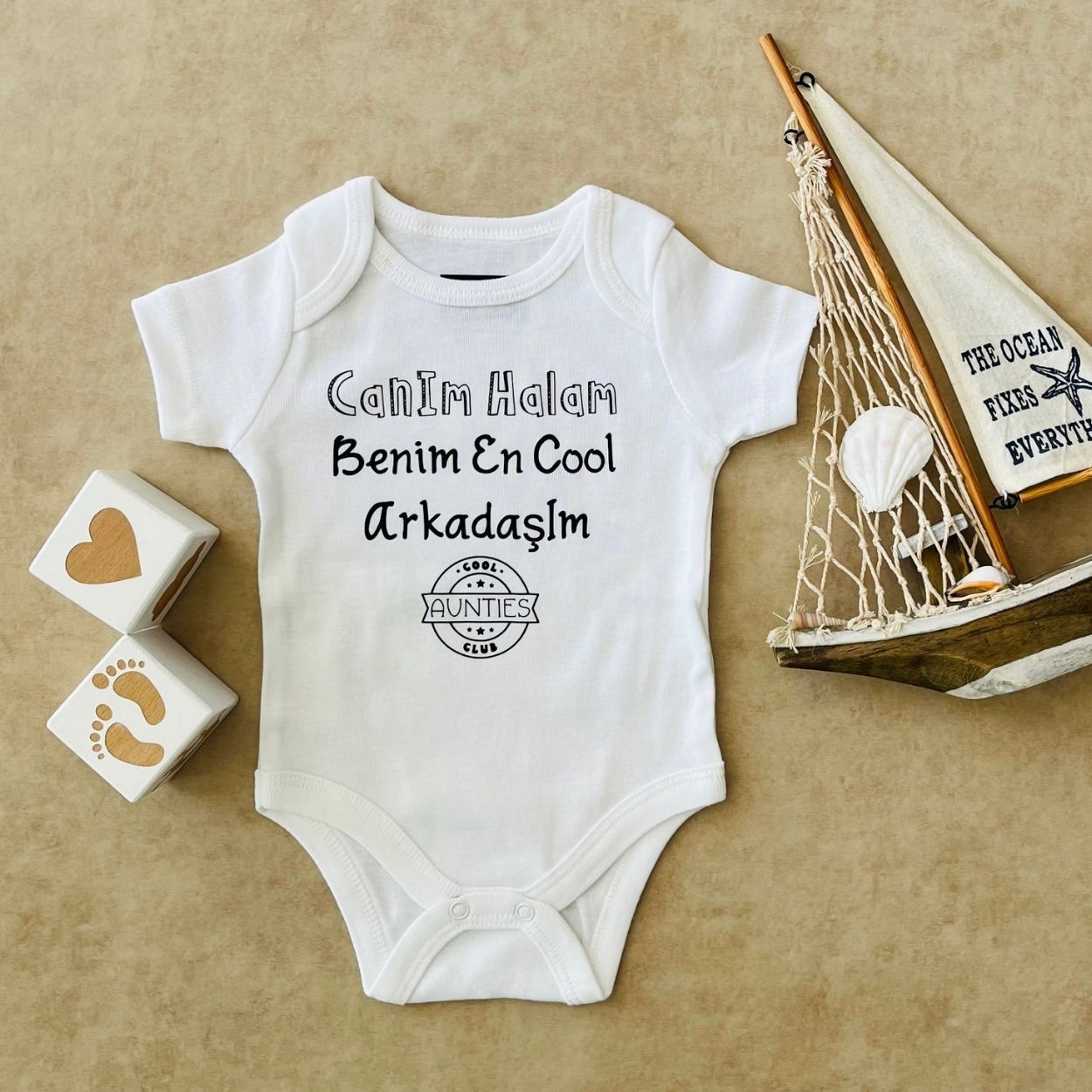 Canım Halam Benim En Cool Arkadaşım - Özel Tasarım Bebek Body/Zıbın Baby Bodysuit
