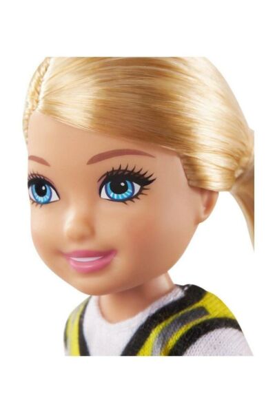 Barbie Chelsea Meslekleri Öğreniyor