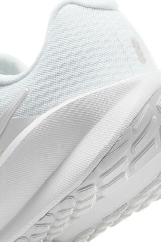 Nike Downshifter 13 FD6476-101 Beyaz Kadın Spor Ayakkabı
