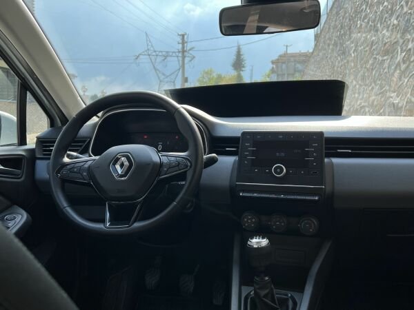 Renault  2021 Clio 5 Benzin/Manuel 30 günün günlüğü