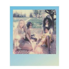 Polaroid Originals Color i-Type Summer Blues Edition