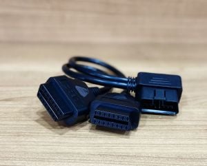 Obd2 ObdII 16 Pin Dik Açı Erkek - Çift Dişi Yuvarlak Bölünmüş