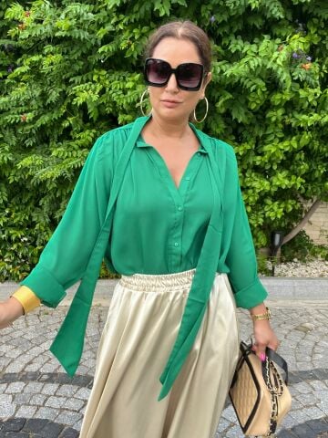 Nasya Kadın Yeşil Fiyonklu Gömlek