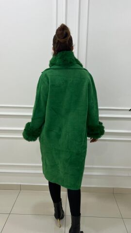 Angora Kadın Yeşil Şal Yaka Kürklü Kaban