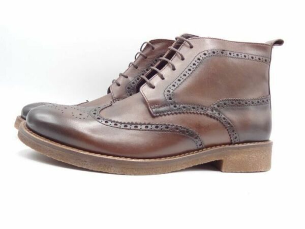 Kış Şıklığı: AU06 Oxford Bot