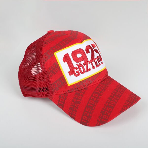 Göztepe 1925 Kırmızı Şapka