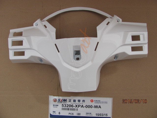 SYM RR. HANDLE COVER(WH-006) (SYMPHONYST200 )