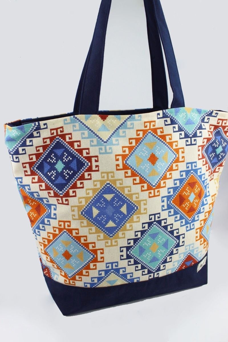 Kilim Desenli Lacivert Kot Kumaş Fermuar Kapamalı Kadın Büyük Boy Omuz Çantası 30x35x12