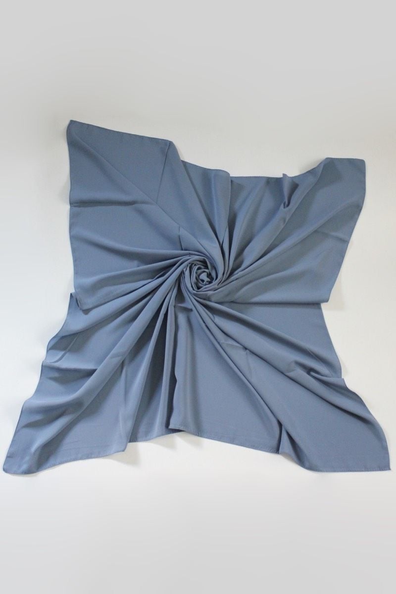 110x110 Medine İpeği Eşarp - Gök Mavisi