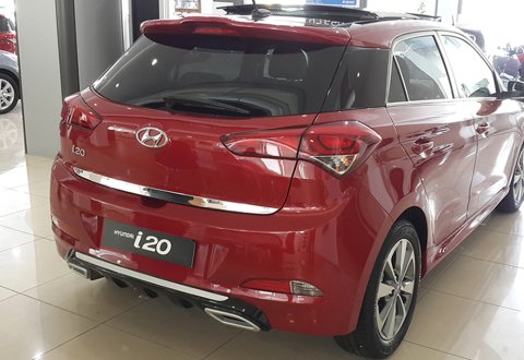 Hyundai İ20 Bagaj Alt Çıtası Kromu Nikelajı