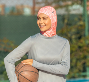 Nike Pro Y Hijab Printed Echo Sporcu Başörtüsü Eşarp Pembe M/L