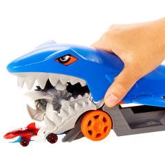 Hot Wheels Köpek Balığı Taşıyıcı