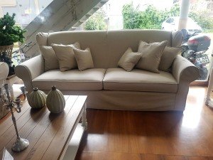 Classic Love Sofa 250 cm