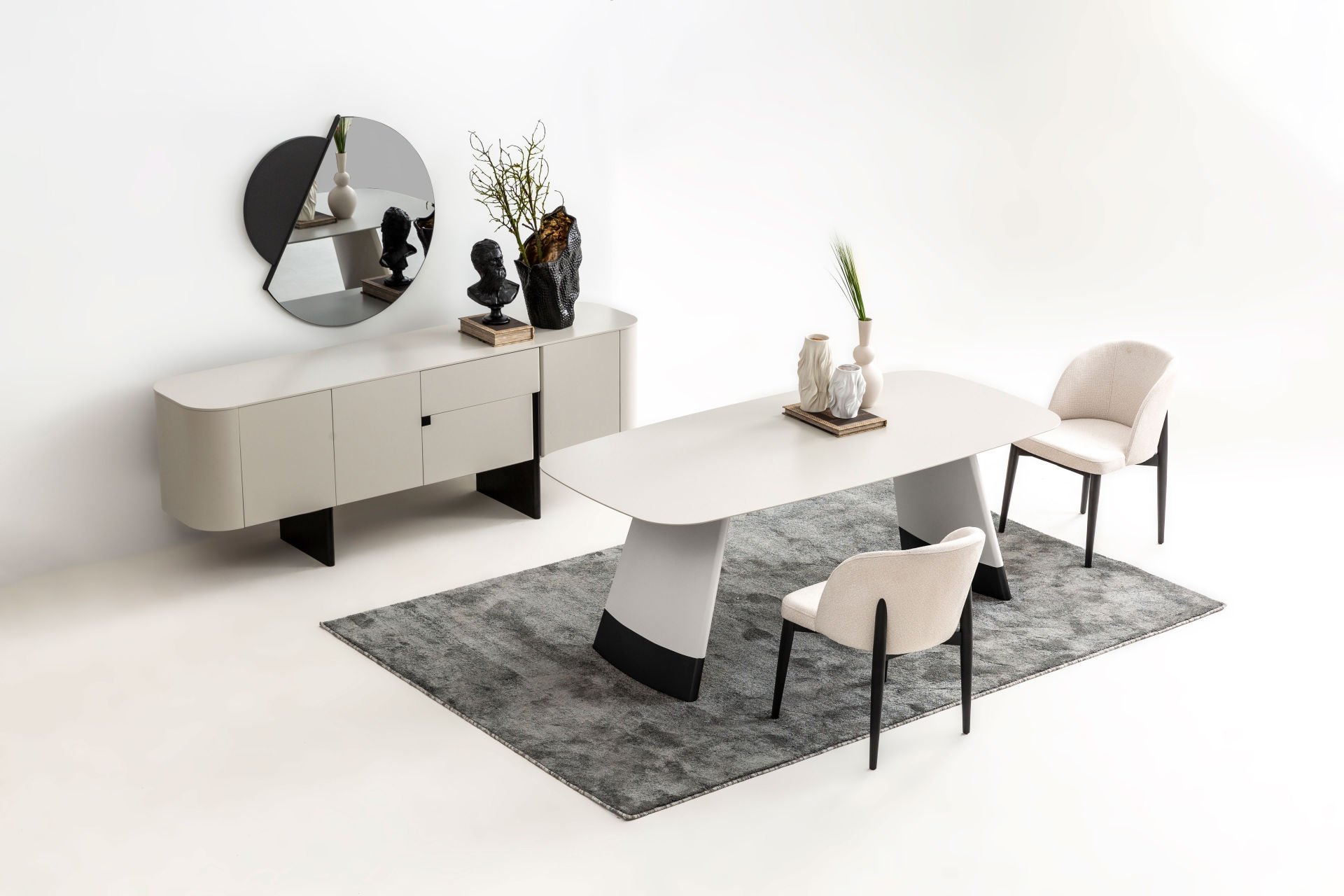 Delta Siyah Yemek Odası