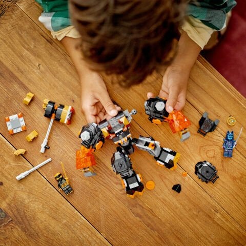 LEGO® NINJAGO™ Cole'un Toprak Elementi Robotu 71806