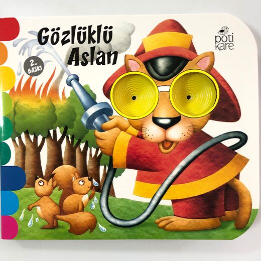 Pötikare Gözlüklü Aslan - Delikli Kitap