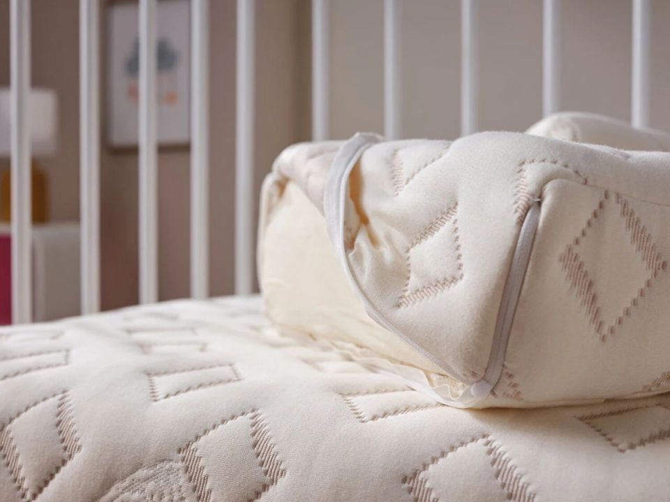 Organik Pamuk Bebek Reflü Yatağı 40 x 65 cm
