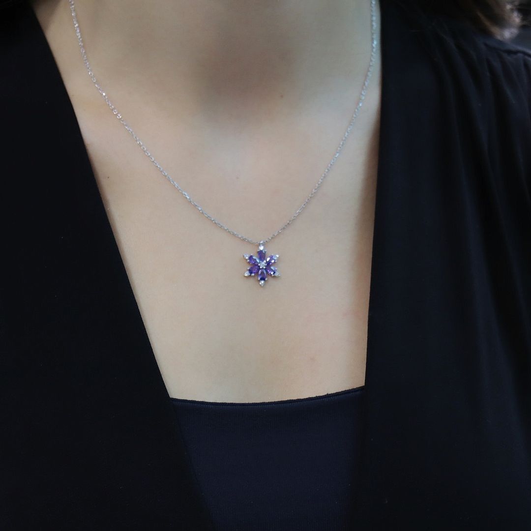Ametist Taşlı Gümüş Lotus Çiçeği Kolye