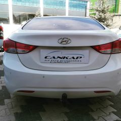 Hyundai Elantra Çeki Demiri J63