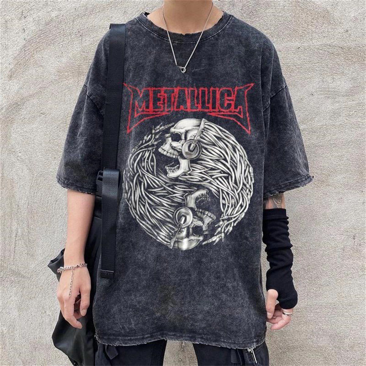 Rock Serisi Yıkamalı Unisex Metallica Eskitme T-shirt