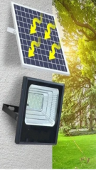 Solar Güneş Enerjili 200 Watt Kumandalı Led Aydınlatma Projektör