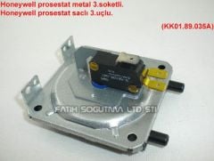 Ferrolli kombi prosestat metal . Honeywell prosestat metal 3.soketli ( 0.92 Pa )( KK01.96.495 )  . Honeywell prosestat saçlı 3 uçlu honeywell