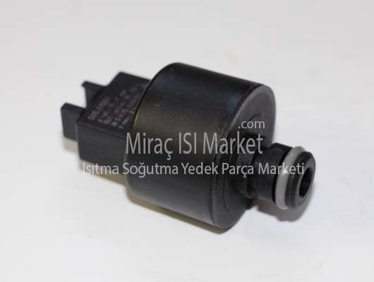 Baymak lectus 115 kw basınç sensörü . Transducer huba Geçme tip ( KK01.96.663 ) Eca kazan basınç sensörü . ( 4.bar . IN.5v -Pmax.8bar)