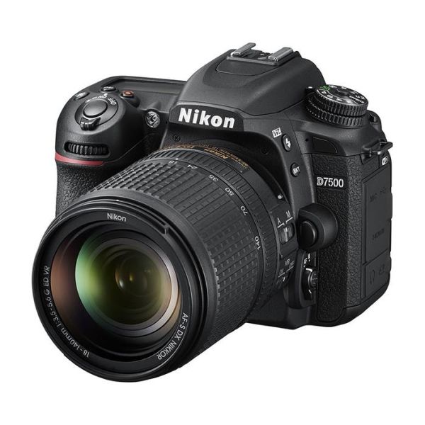 Nikon D7500 18-140mm Fotoğraf Makinesi