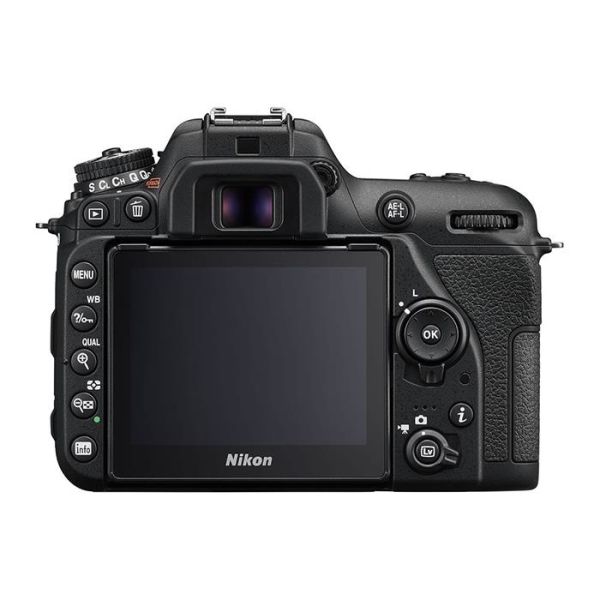 Nikon D7500 18-140mm Fotoğraf Makinesi
