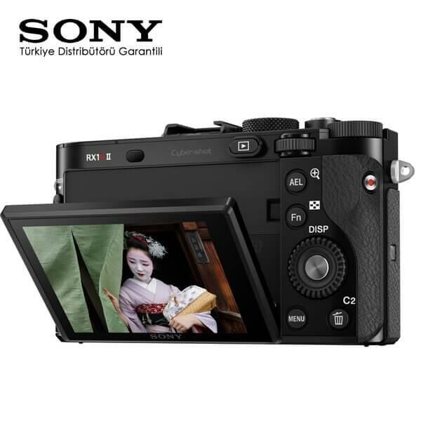 Sony DSC-RX1R II Full Frame Aynasız Fotoğraf Makinesi