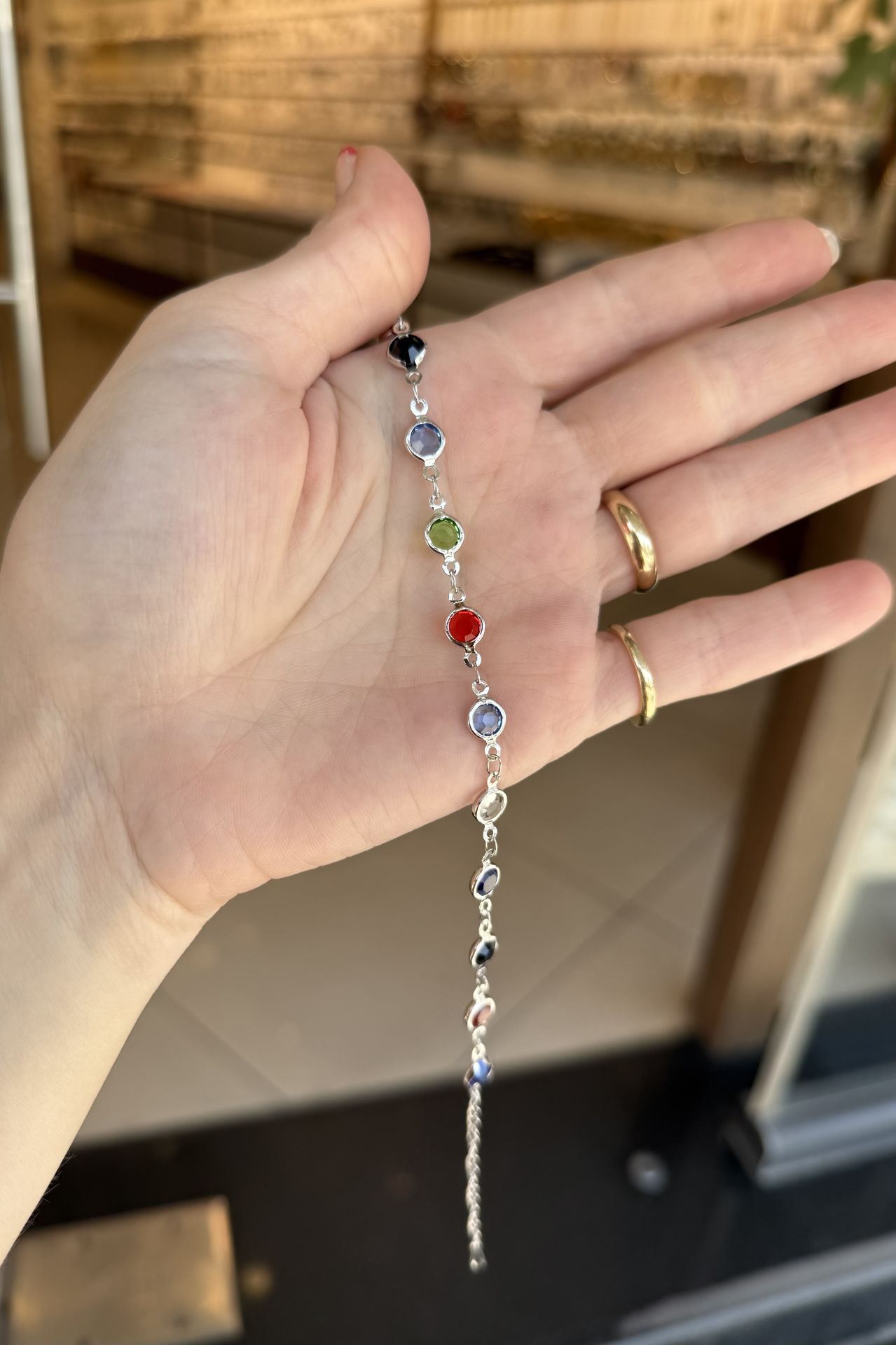 Renkli Sıra Taşlı Çelik Bileklik Yuvarlak Taş Gümüş Renk