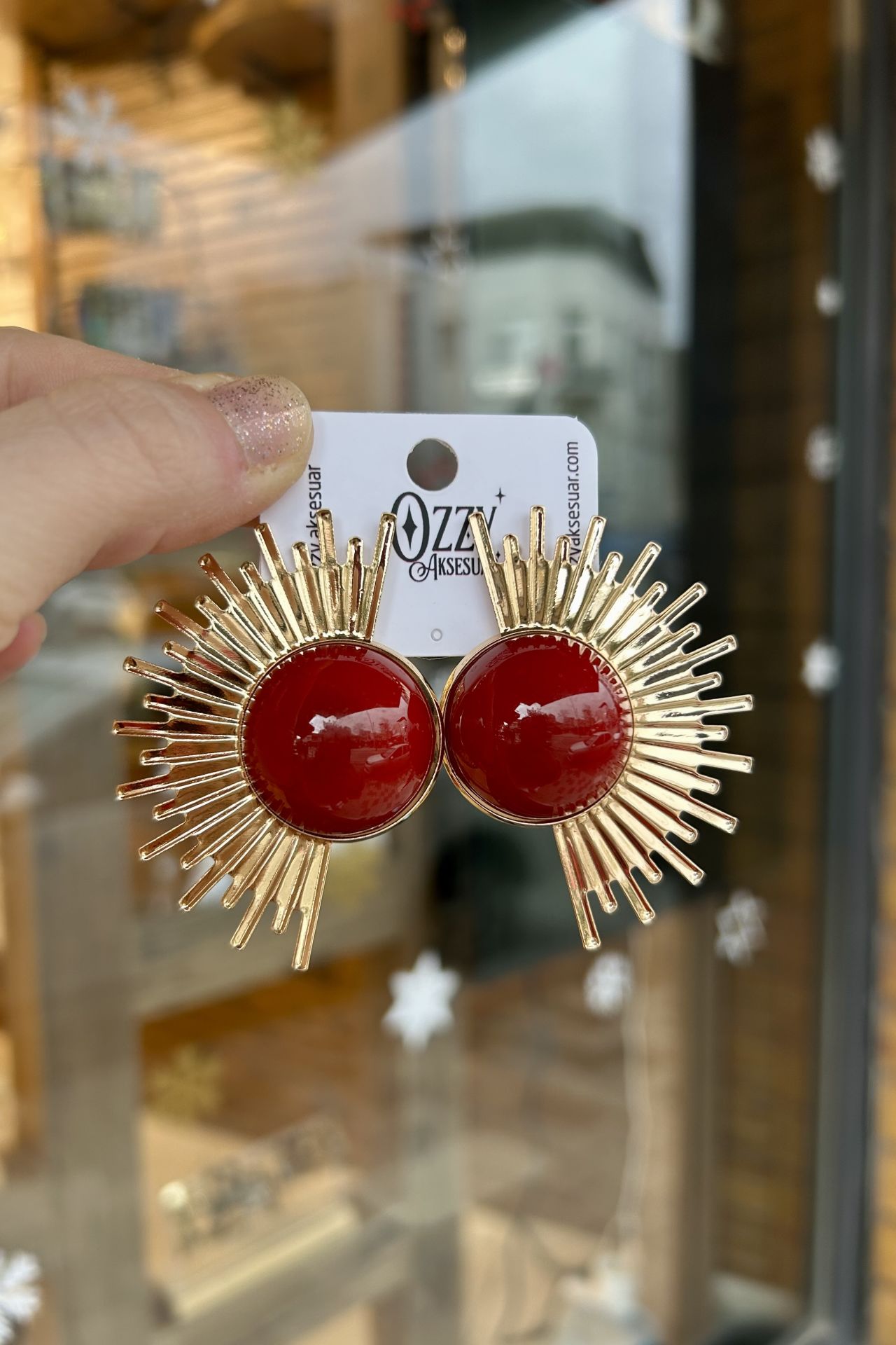 Yarım Güneş Model Bordo Küpe