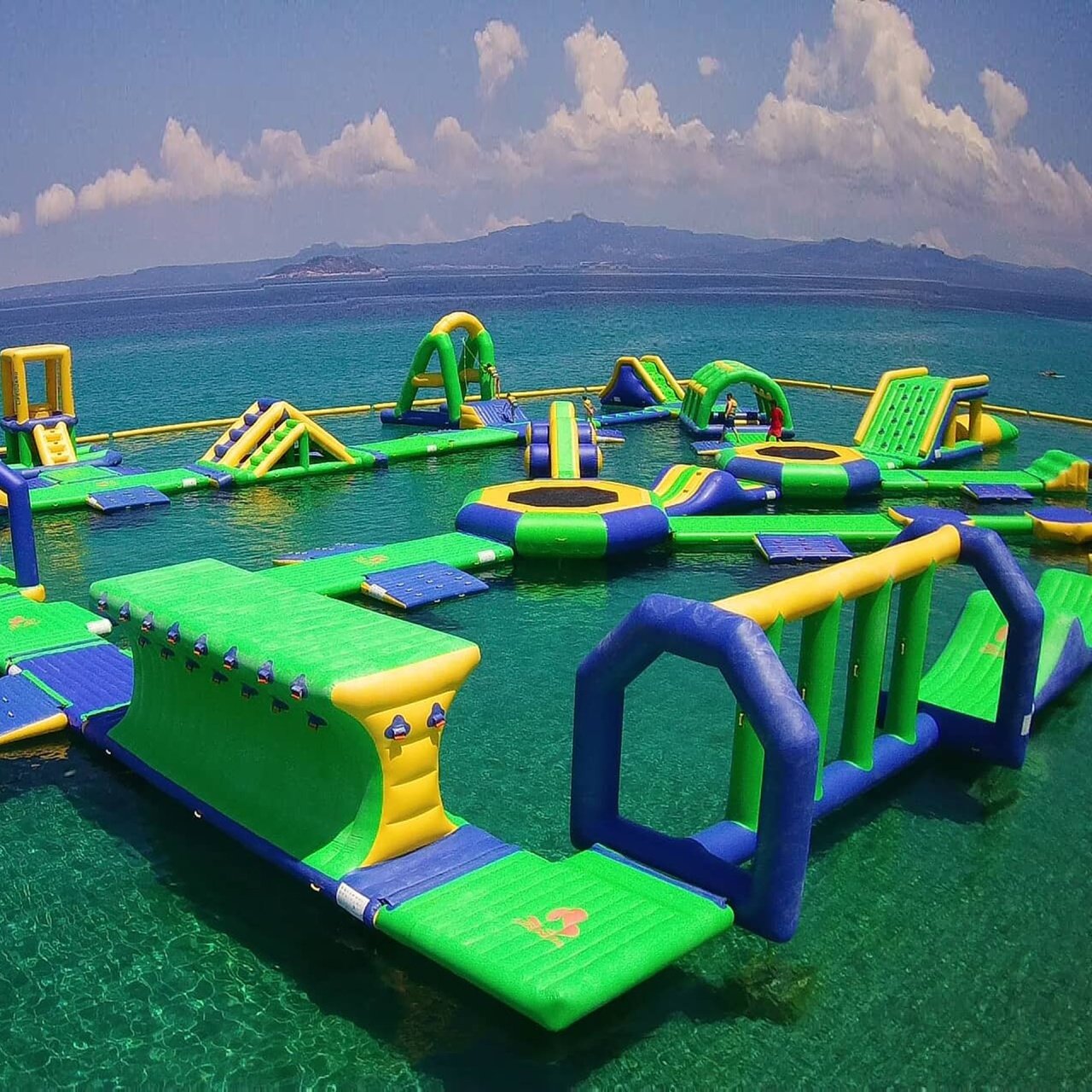 YÜZEN AQUAPARK SU PARKLARI